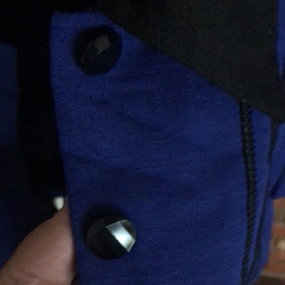 Blouse - Picture 4 of 5